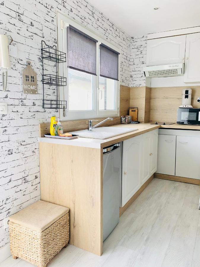 Charmant Appartement Duplex Au Calme エヴルー エクステリア 写真