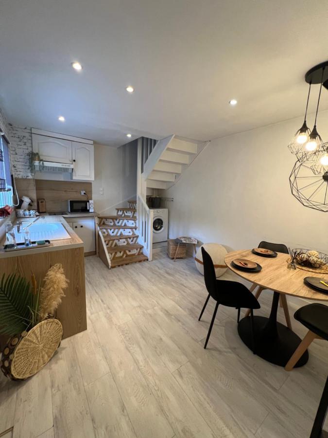 Charmant Appartement Duplex Au Calme エヴルー エクステリア 写真